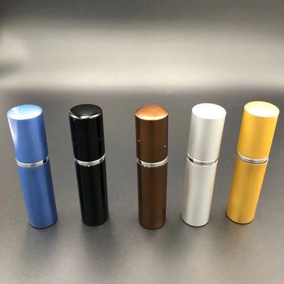 0.135oz 4ml Travaloの香水の噴霧器旅行は小型香水ディスペンサーの容器のホールダーを置いた
